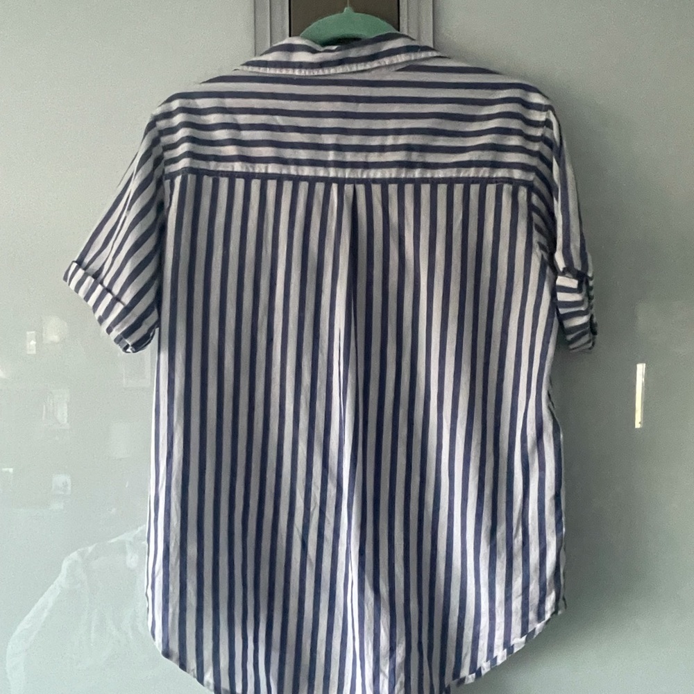 Cute Striped Button Down Top Medium - image 7